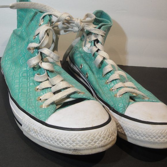 Shoes - Converse All Star High Top Sneakers--Mens size 8--Womens Size 10--Chuck Taylor